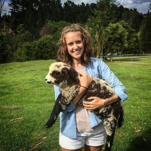 Meet your Posher, Beth